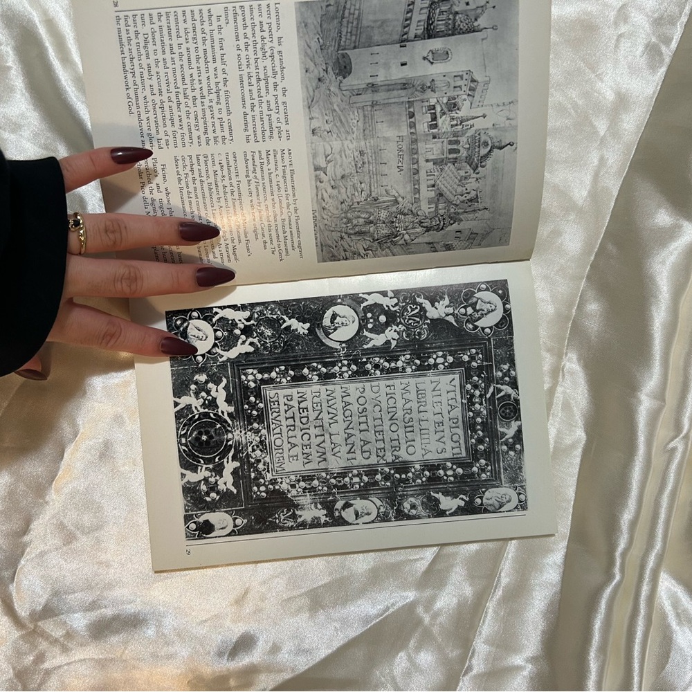 Primavera Artistic Notebook with Classical Painting Cover - Picture 6 of 6